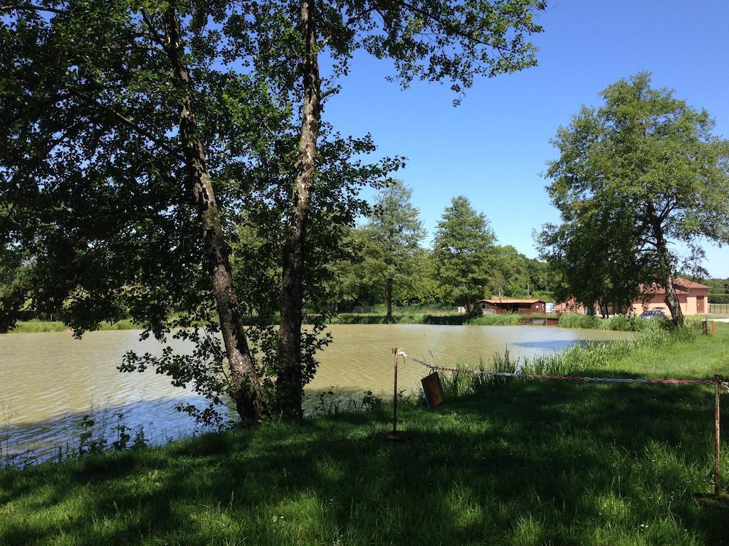 Camping Domaine de Mepillat Saint-Nizier-le-Bouchoux Bagian luar foto