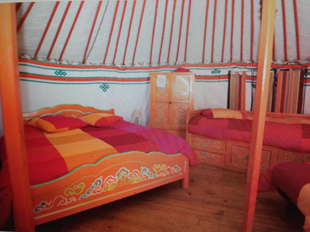 Camping Domaine de Mepillat Saint-Nizier-le-Bouchoux Ruang foto